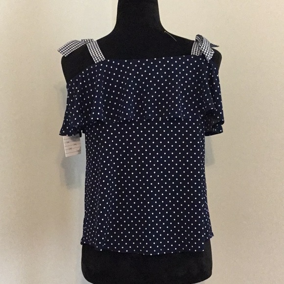 TWINE & String Cold Shoulder Top - Picture 6 of 8